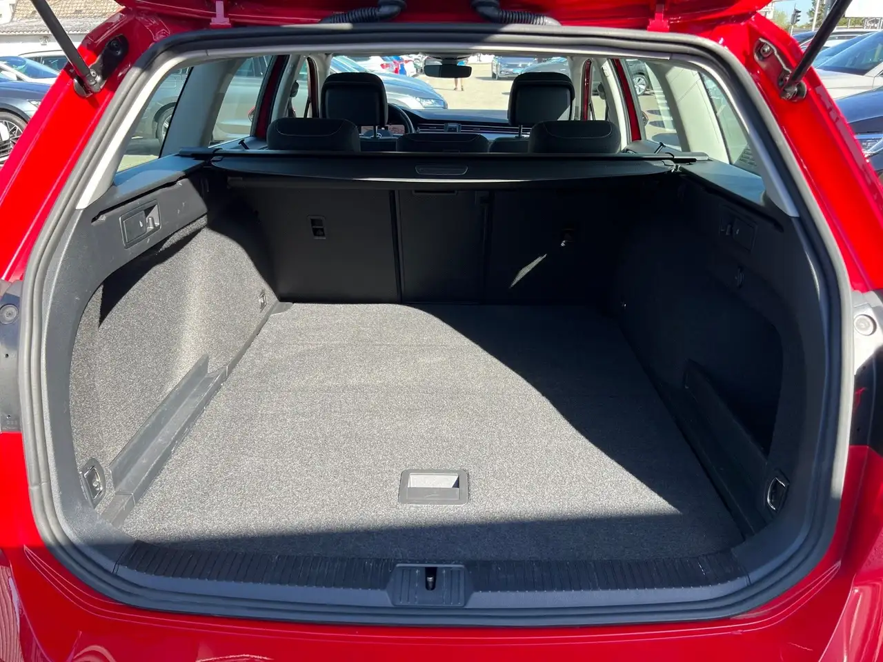 Volkswagen Passat Business 2,0 TDI DSG NP:, миниатюра 15