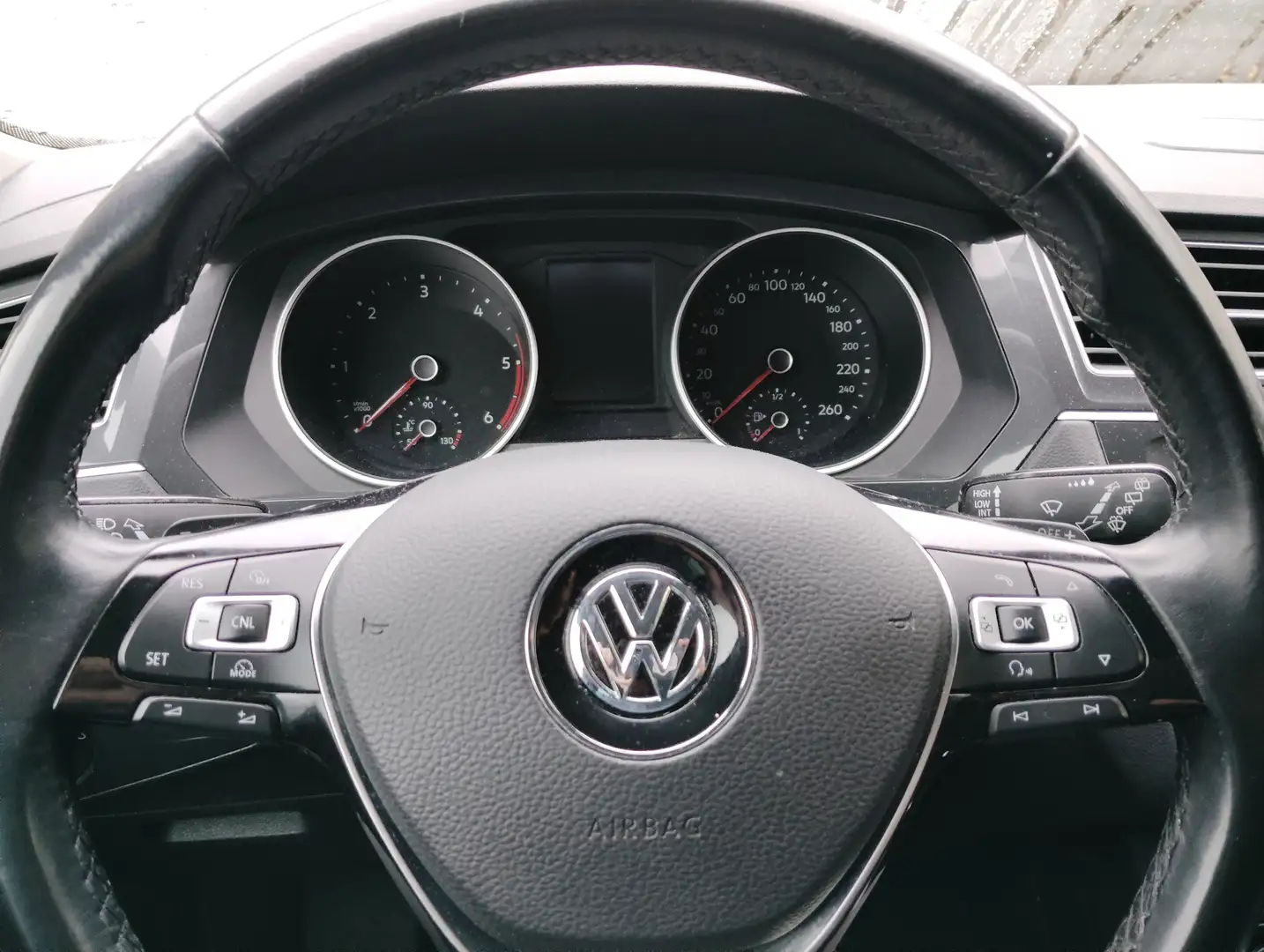 Volkswagen Tiguan OFFROAD  ALLRAD TÜV 01/2027 Blanc - 2