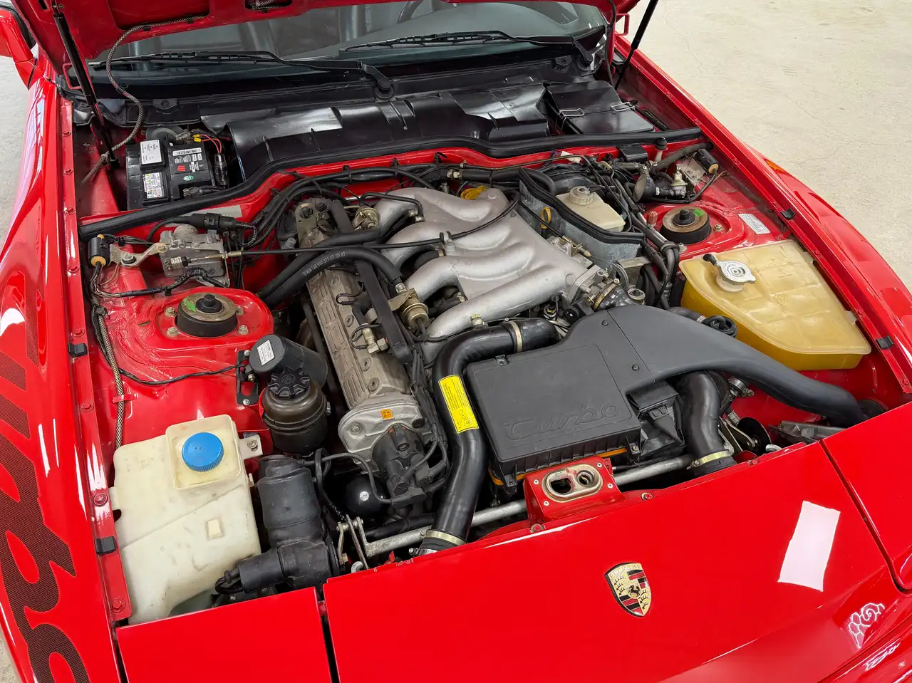 Porsche 944 снимка Porsche 944