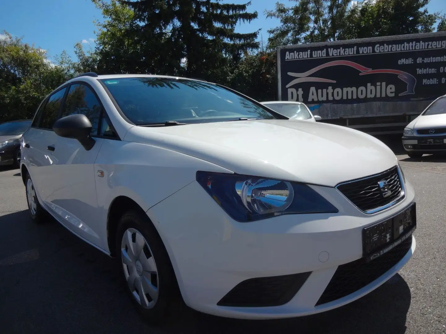 SEAT Ibiza 1.2TDI ReferenceST/Klima/Euro5/Tüv-Neu/Navi Weiß - 1