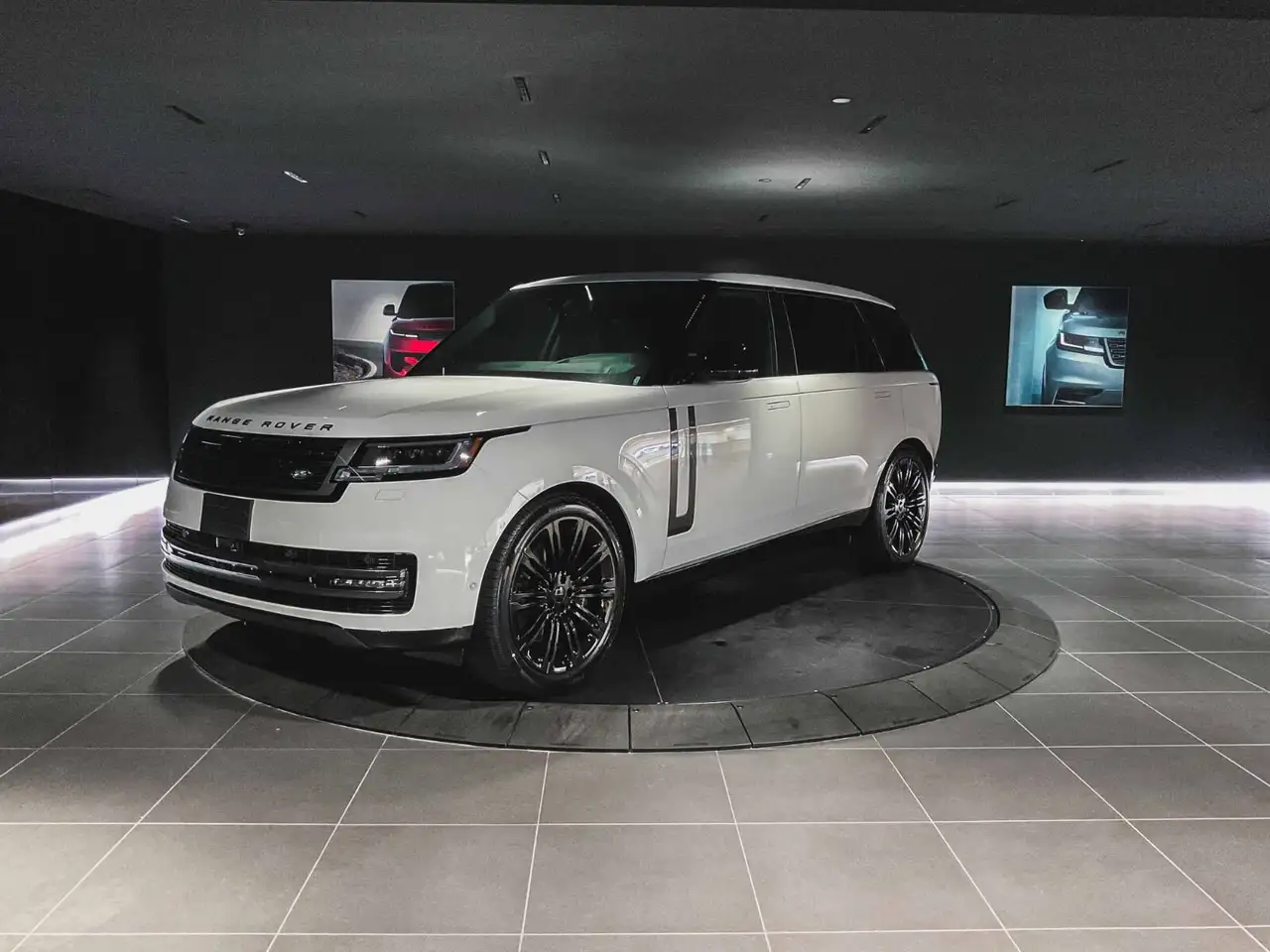 2026 Land Rover Range Rover