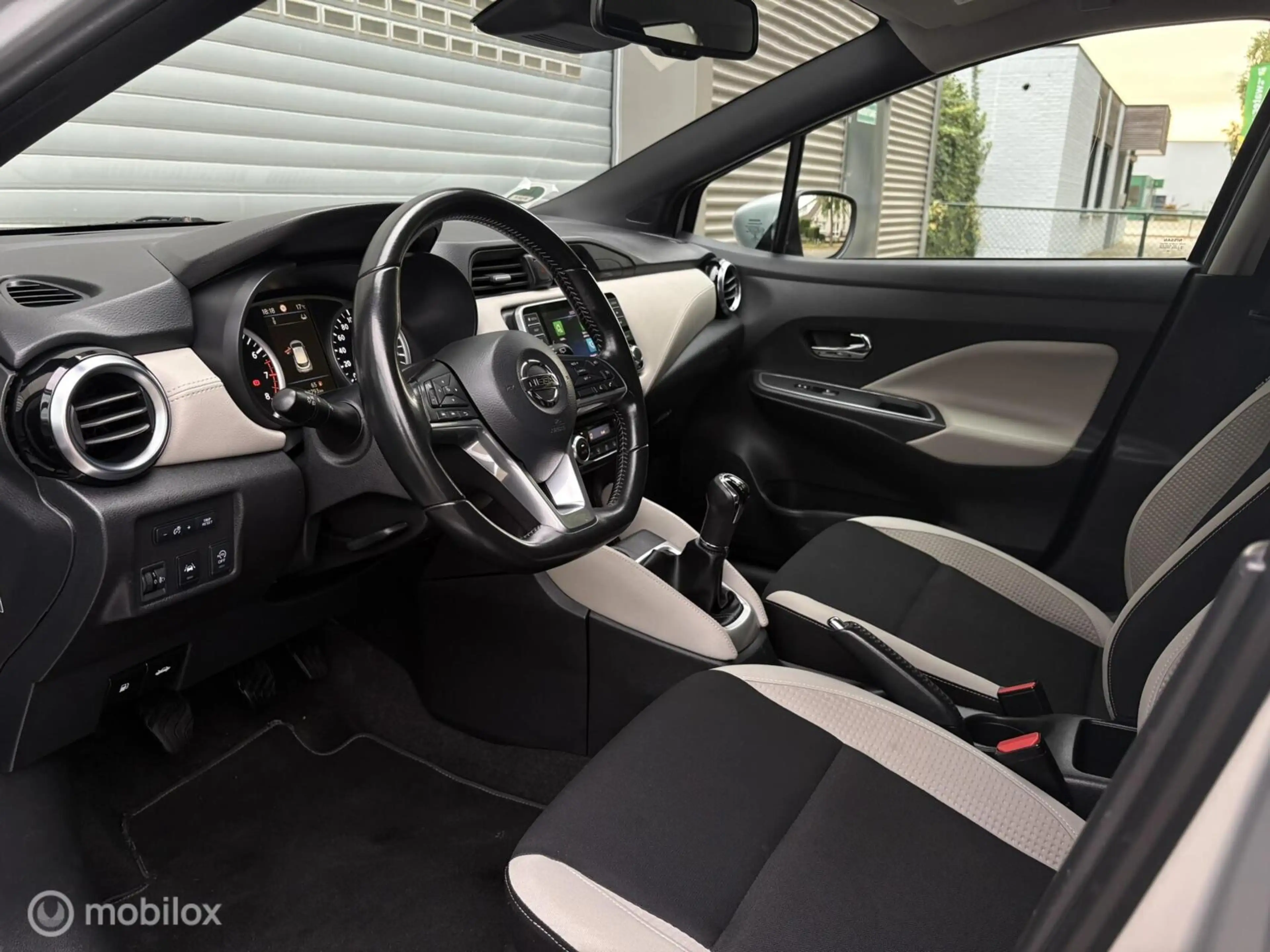 Nissan Micra 1.0 IG-T Tekna*NAVI*CRUISE*STOELVERW*KEYLESS — photo 8