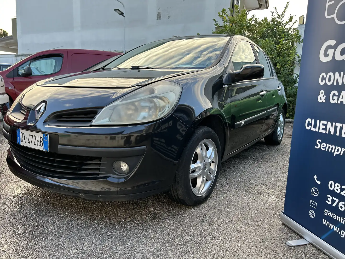 Renault Clio 5p 1.5 dci Dynamique 85cv Cambio Automatico Nero - 2