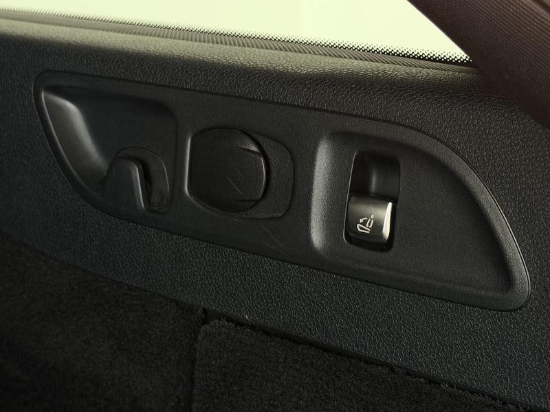 Mercedes-Benz E 300 Estate e Business Solution Luxury | 88% SOH | Elek — photo 33
