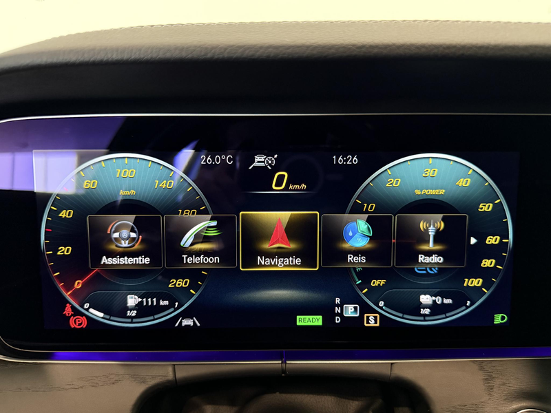 Mercedes-Benz E 300 Estate e Business Solution Luxury | 88% SOH | Elek — photo 44