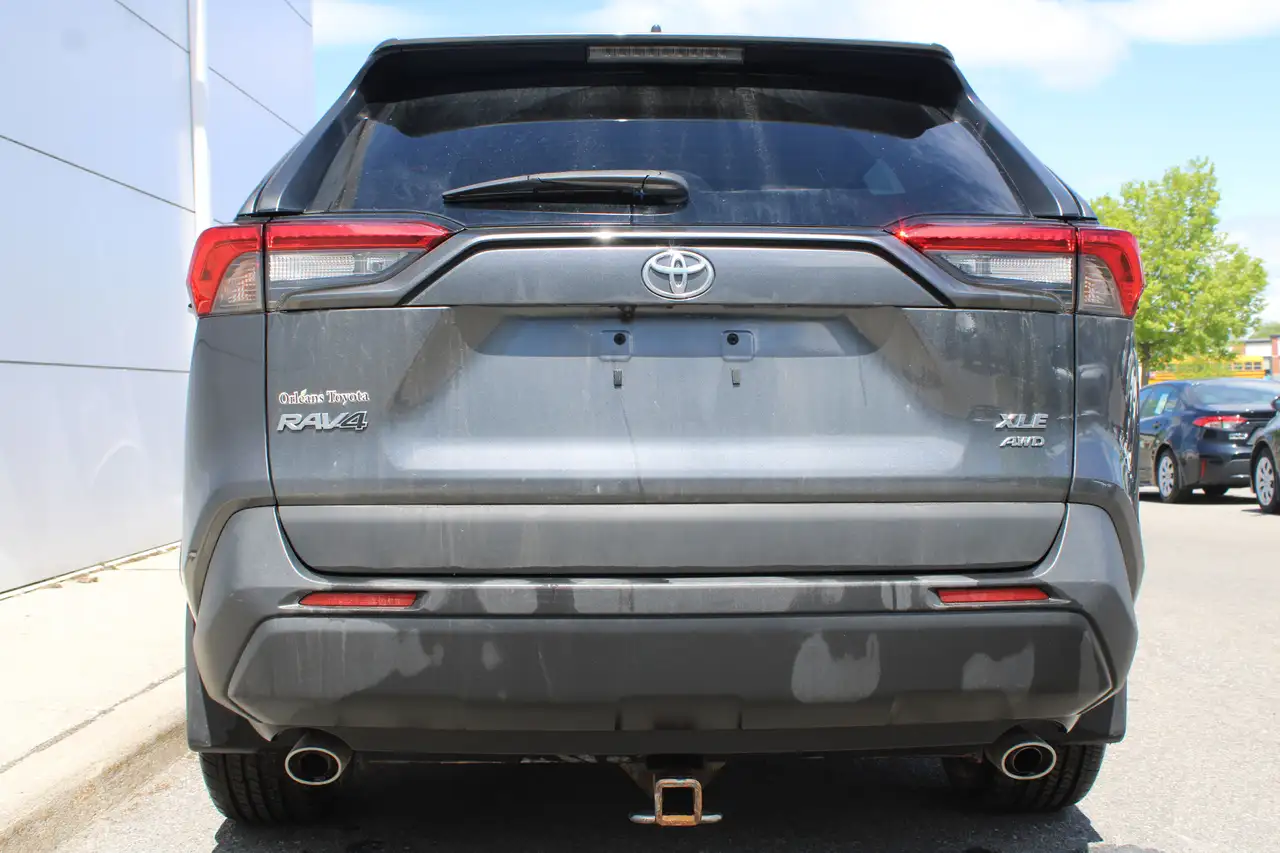 Toyota RAV 4 снимка Toyota RAV 4
