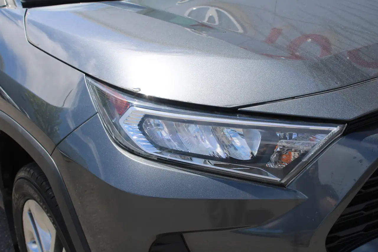 Toyota RAV 4 снимка Toyota RAV 4