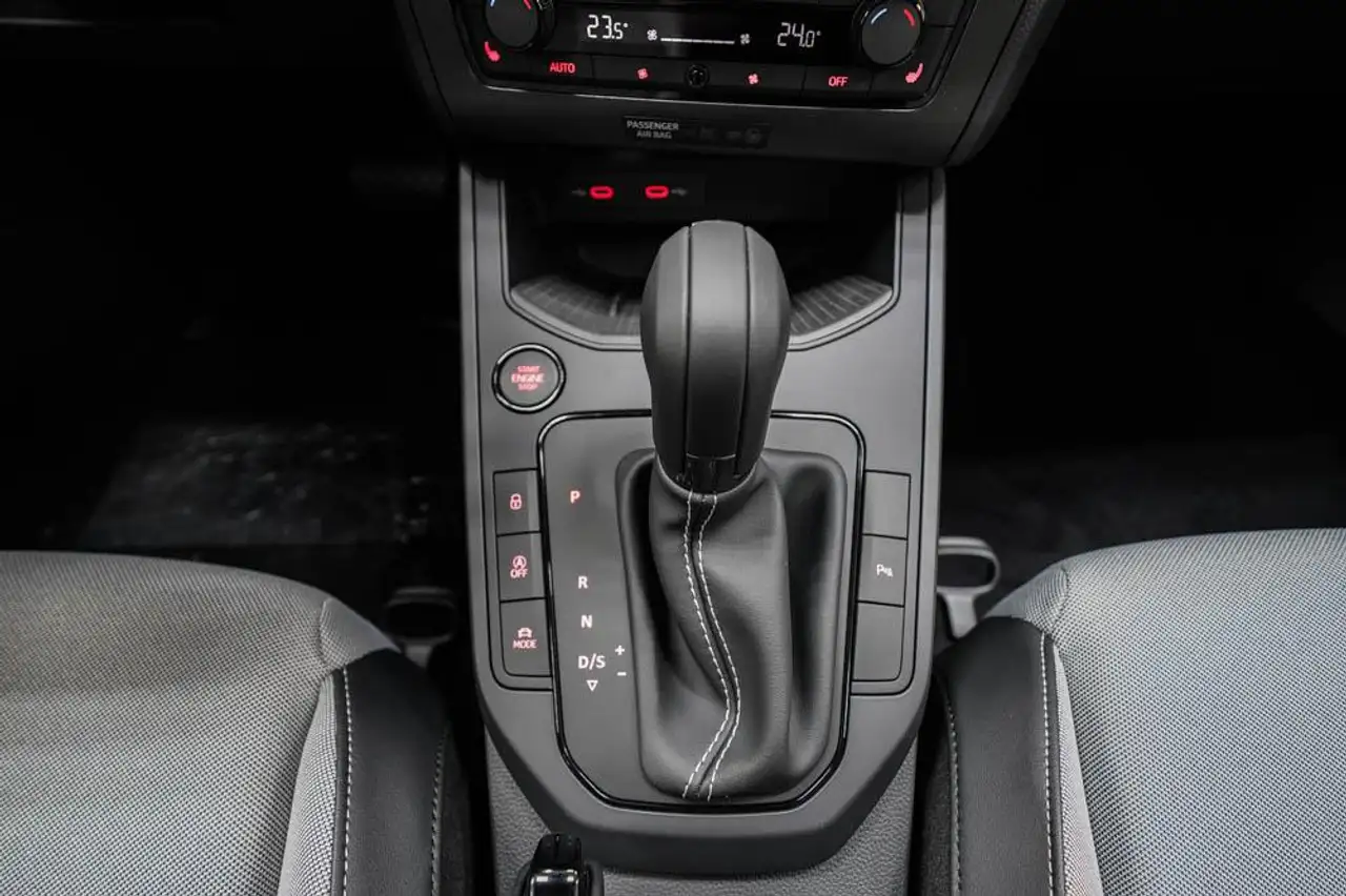 SEAT Ibiza 2026 — фото 11