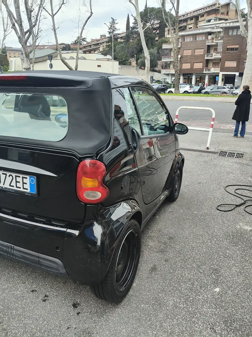 smart city-coupé/city-cabrio Schwarz - 2