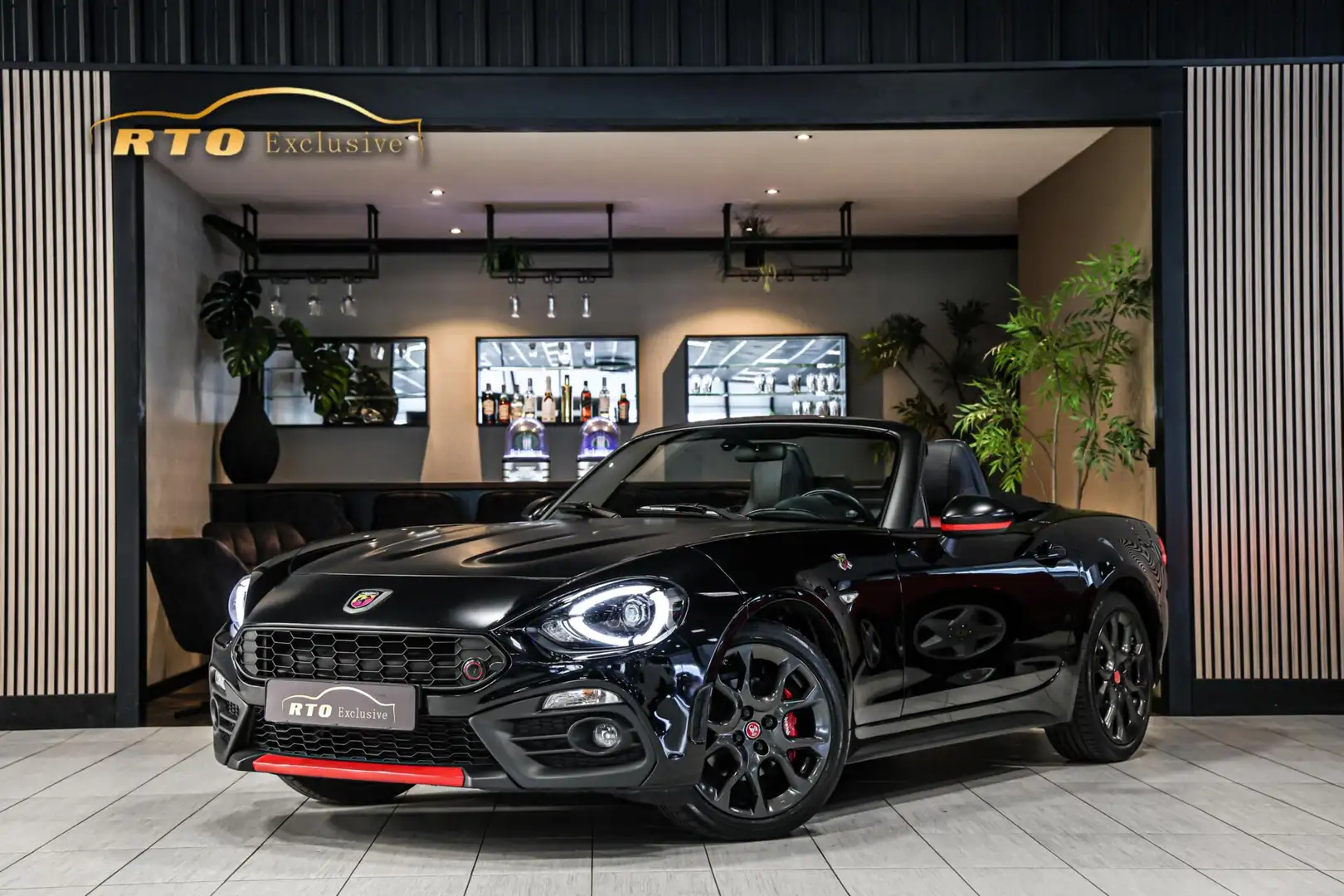 Fiat 124 Spider 1.4 MultiAir Turbo Abarth|LED|Leder|Bose|Complete Negro - 1