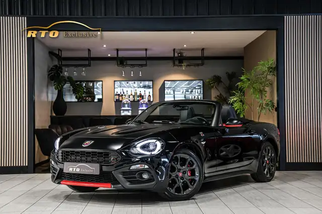 Fiat 124 Spider 1.4 MultiAir Turbo Abarth|LED|Leder|Bose|Complete
