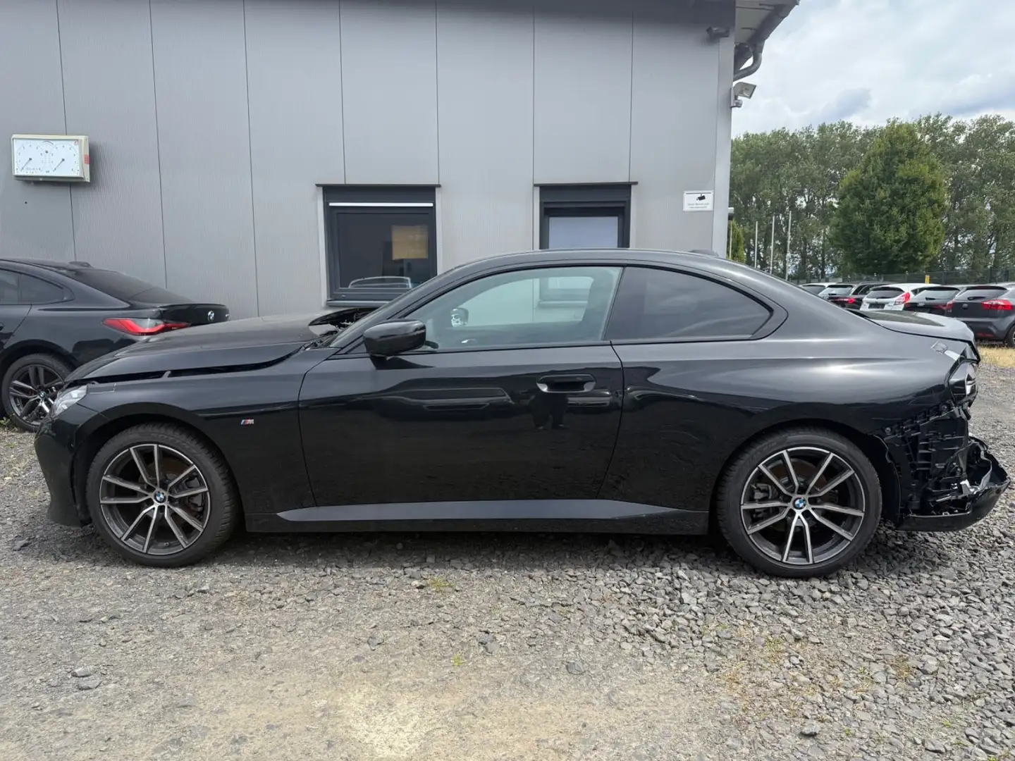 BMW 220 i Coupe M Sport *LEDER*CURVED*KAMERA*LED* Schwarz - 2