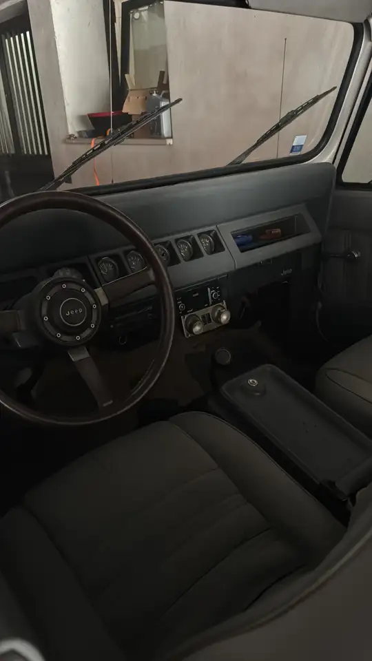 Jeep Wrangler Hard Top 2.5 Laredo, foto 5