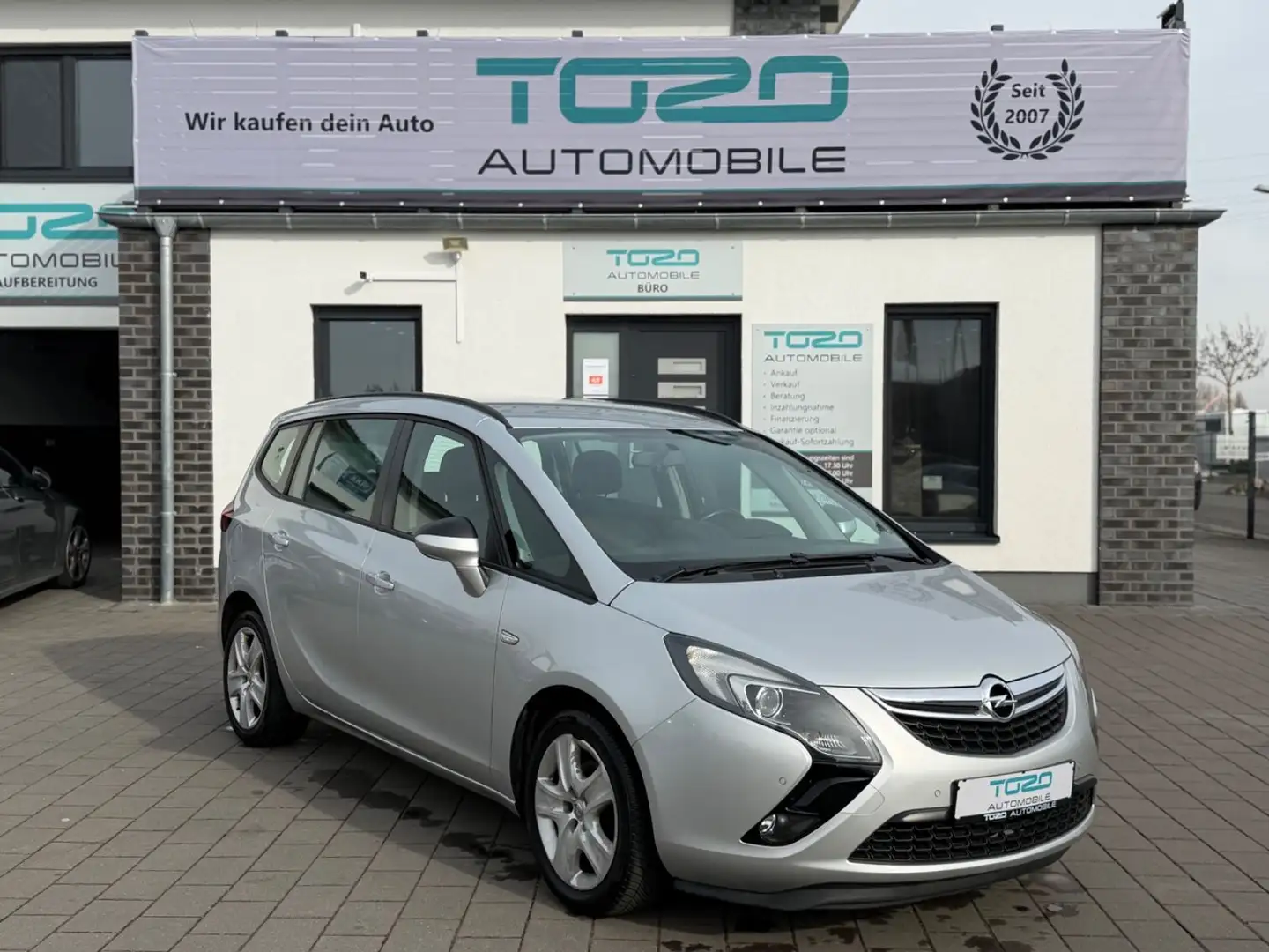 Opel Zafira Tourer Edition*NAVI*SHZ*PDC*7.SITZE* Silber - 1
