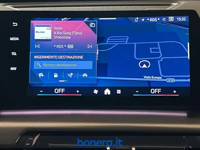 BMW X2 view 22