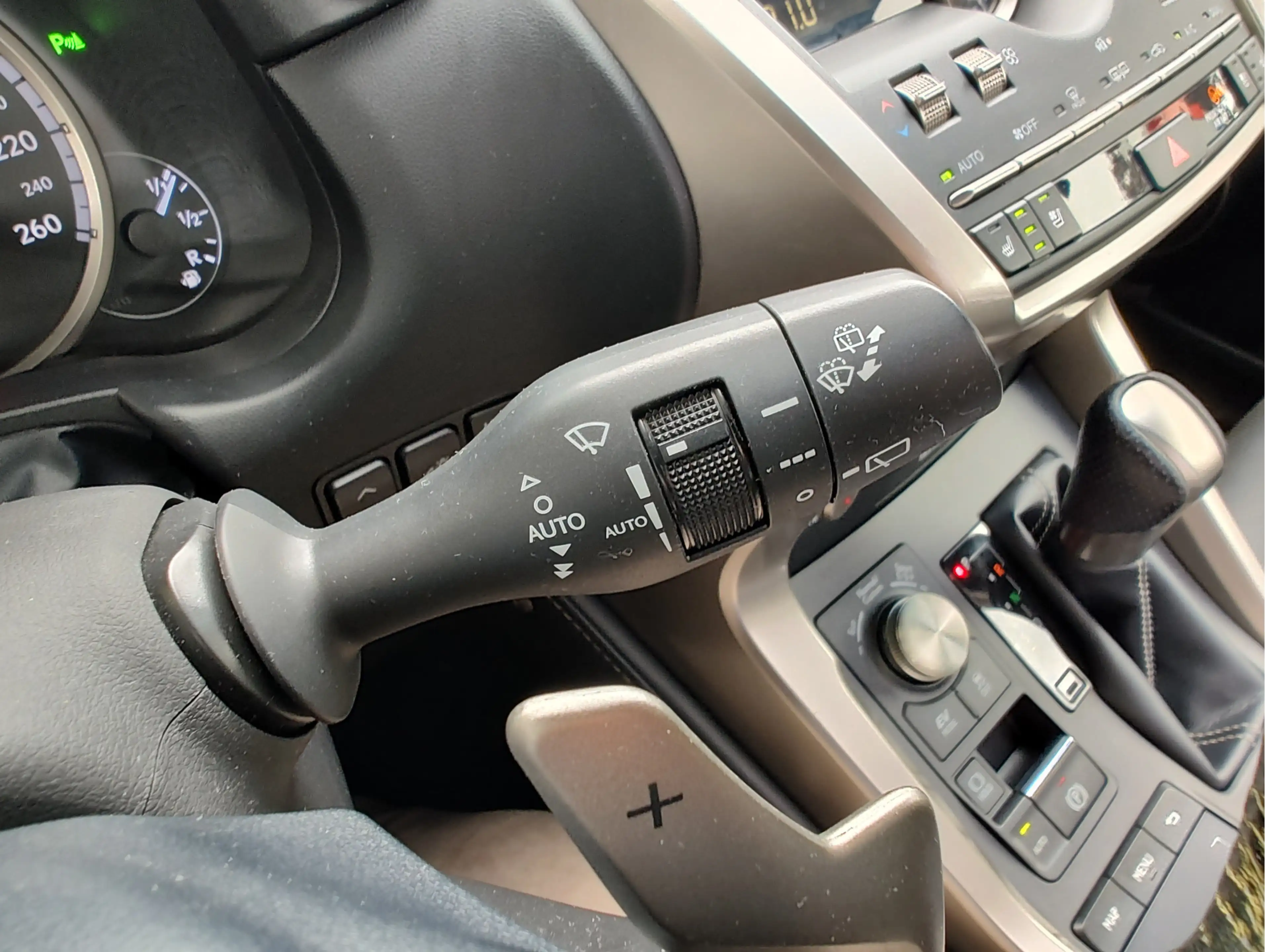 Lexus NX 300h AWD F SPORT LINE AUTOMAAT Head-up Display | Stoelv — photo 35