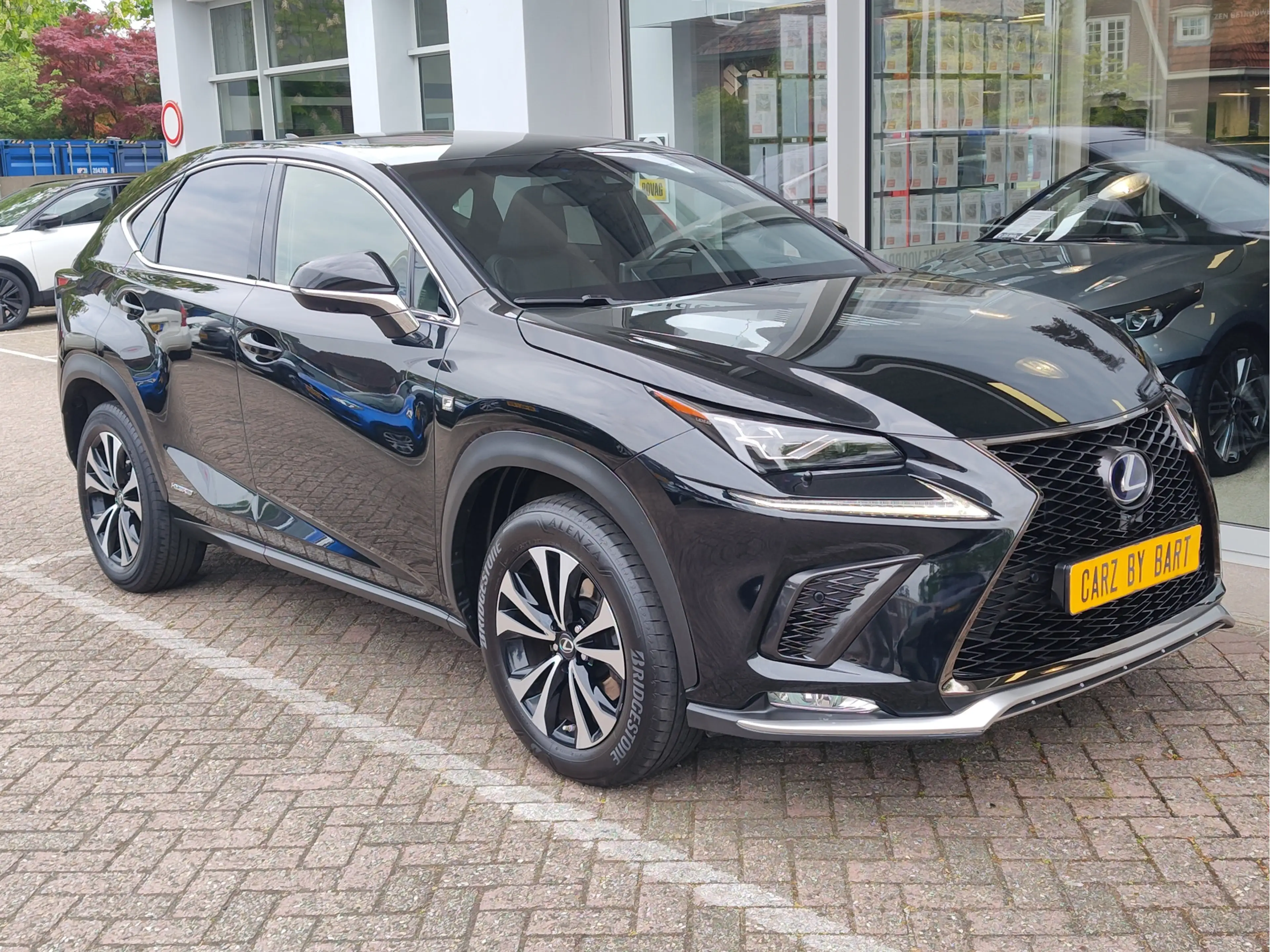 Lexus NX 300h AWD F SPORT LINE AUTOMAAT Head-up Display | Stoelv — photo 7