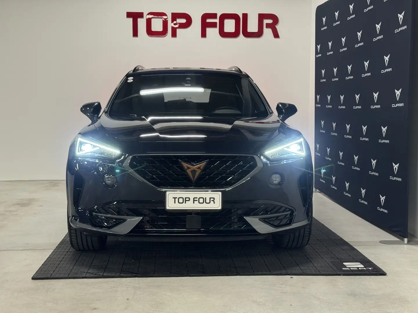 CUPRA Formentor 2.0 TSI 4Drive DSG Blu/Azzurro - 2