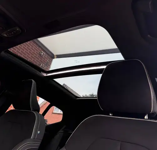 Volvo XC40 view 10