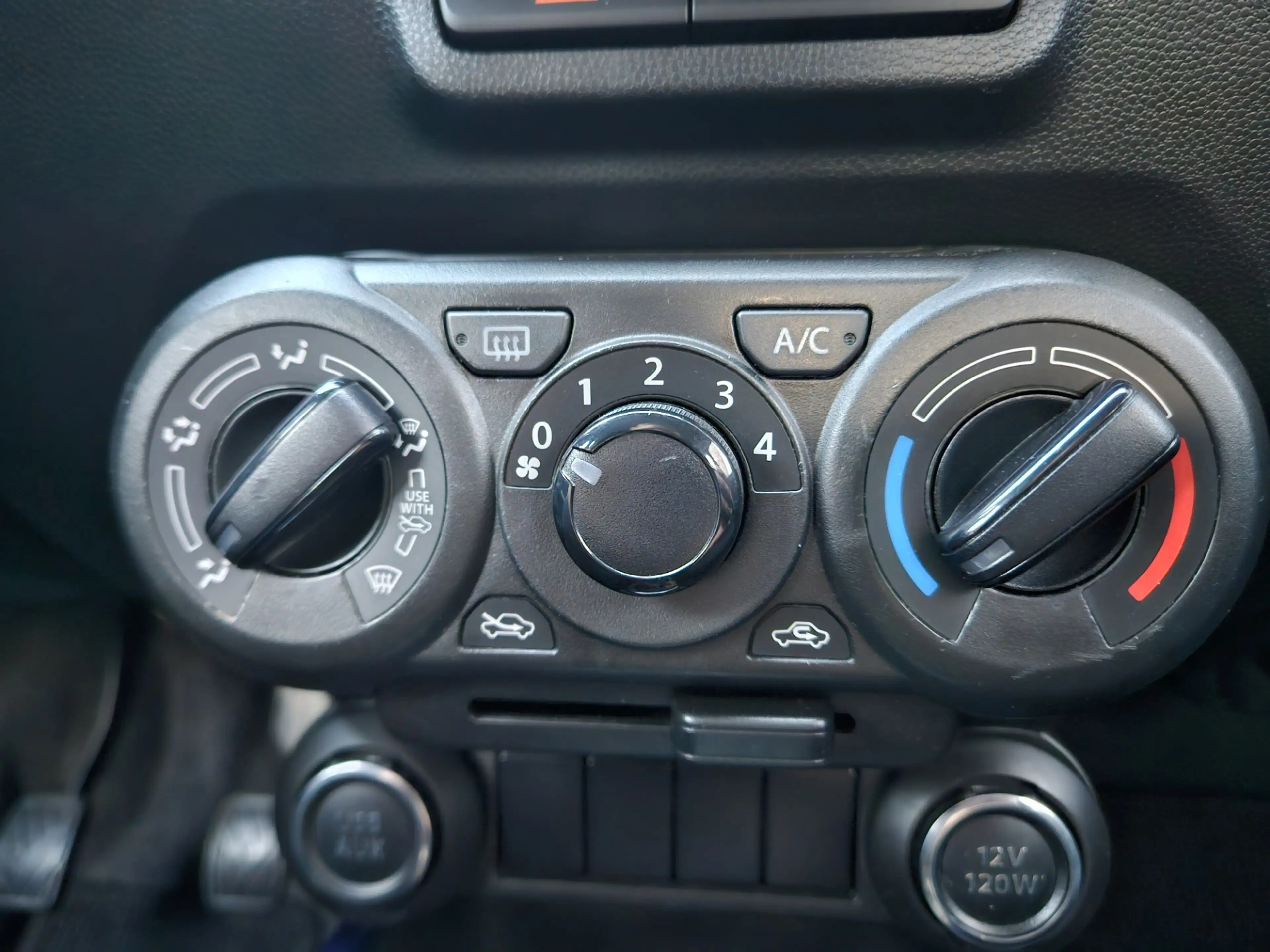 Suzuki Ignis 1.2 Smart Hybrid Comfort Airco! NAP! Dealer Onderh — photo 25