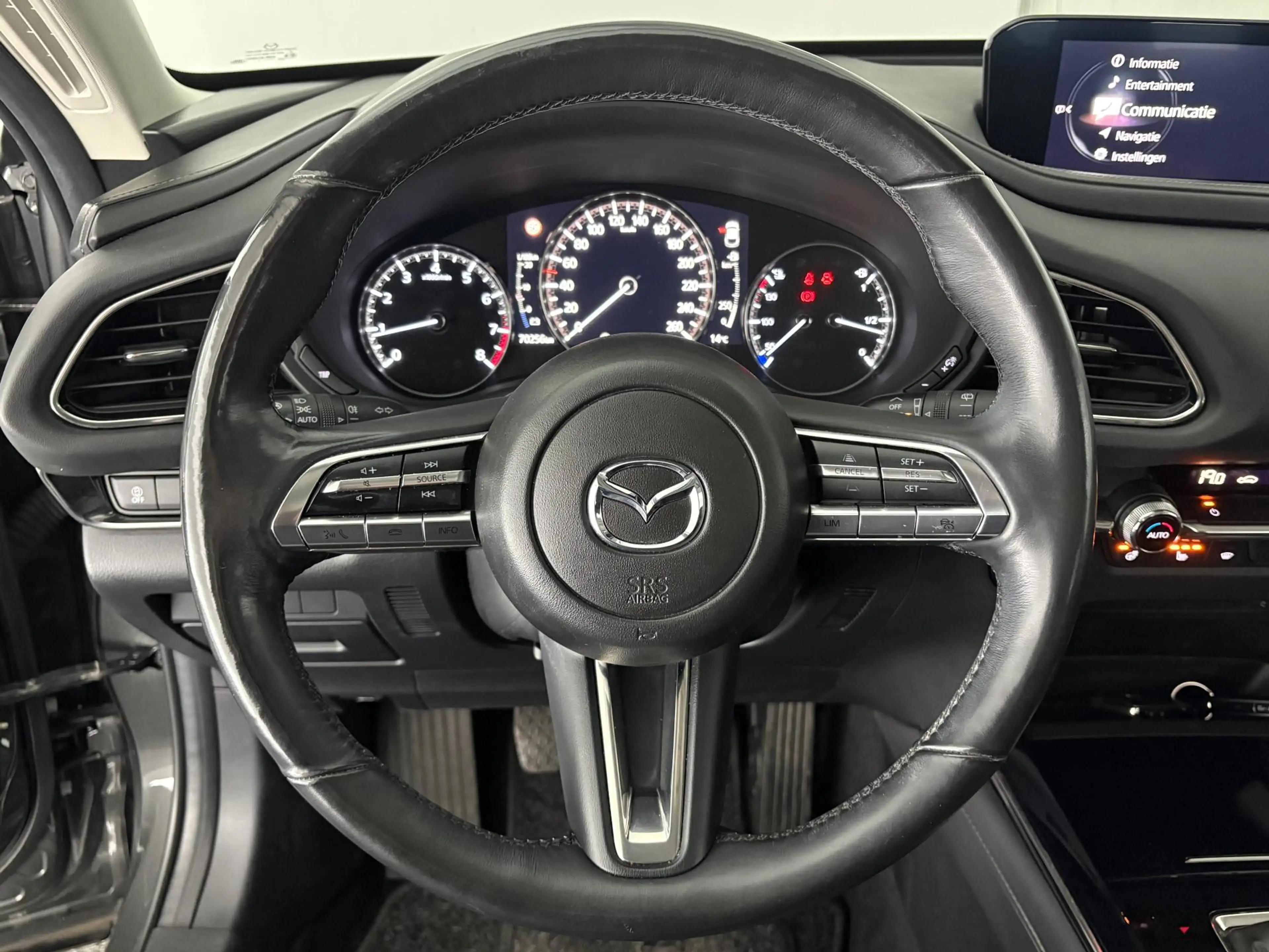 Mazda CX-30 2.0 e-SkyActiv M Hybrid | ADAP. CRUISE | CAMERA | — photo 8