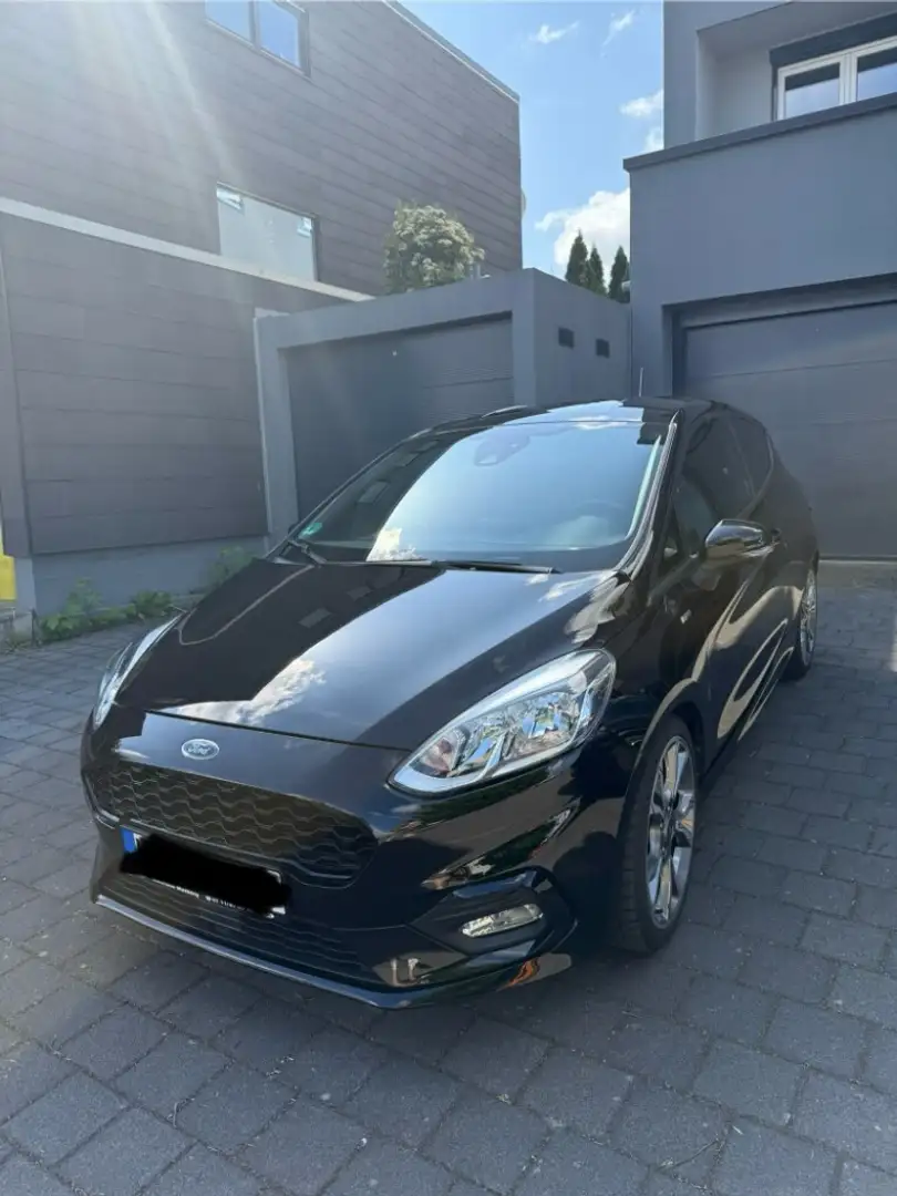 Ford Fiesta ST-Line Schwarz - 1