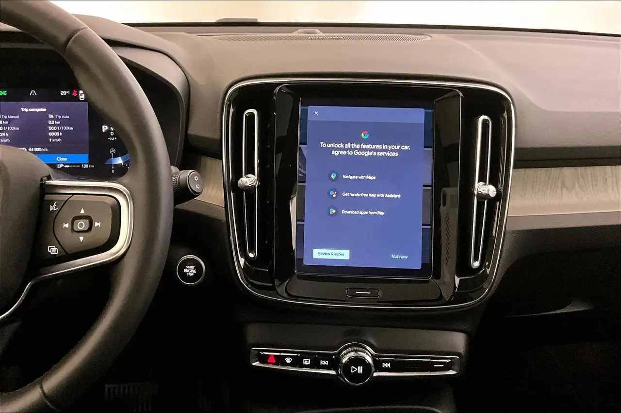 Volvo XC40 снимка Volvo XC40