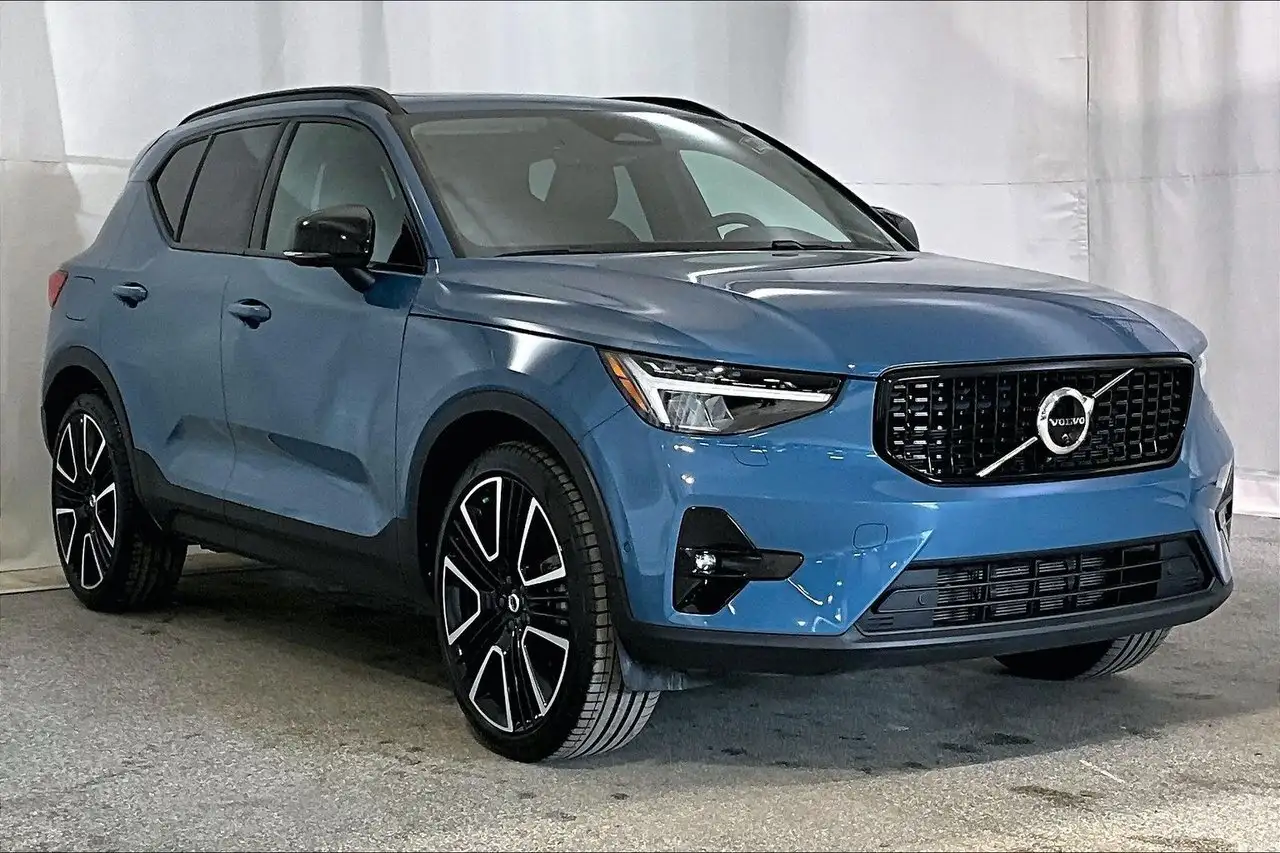 Volvo XC40 снимка Volvo XC40