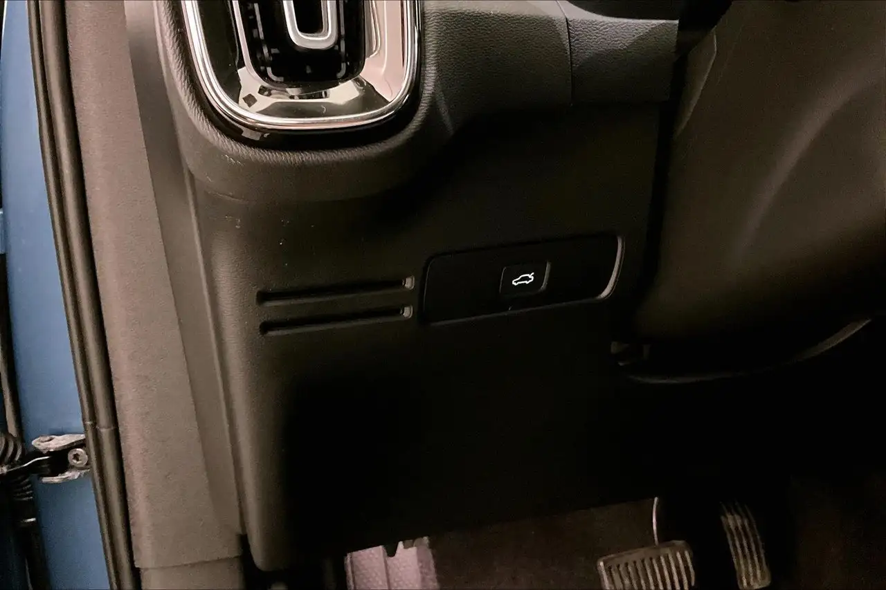 Volvo XC40 снимка Volvo XC40