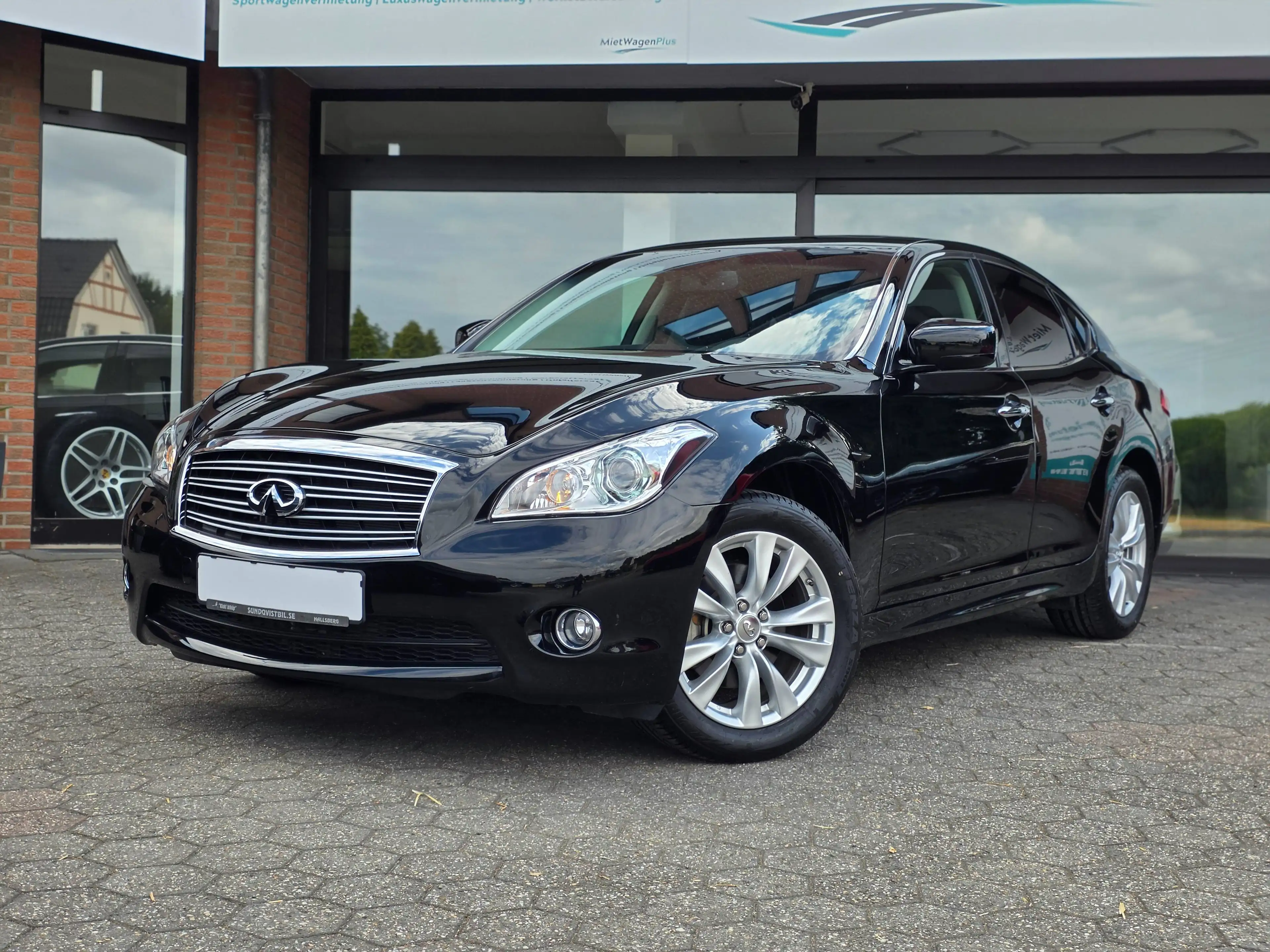 Infiniti M37 M37 GT — photo 3