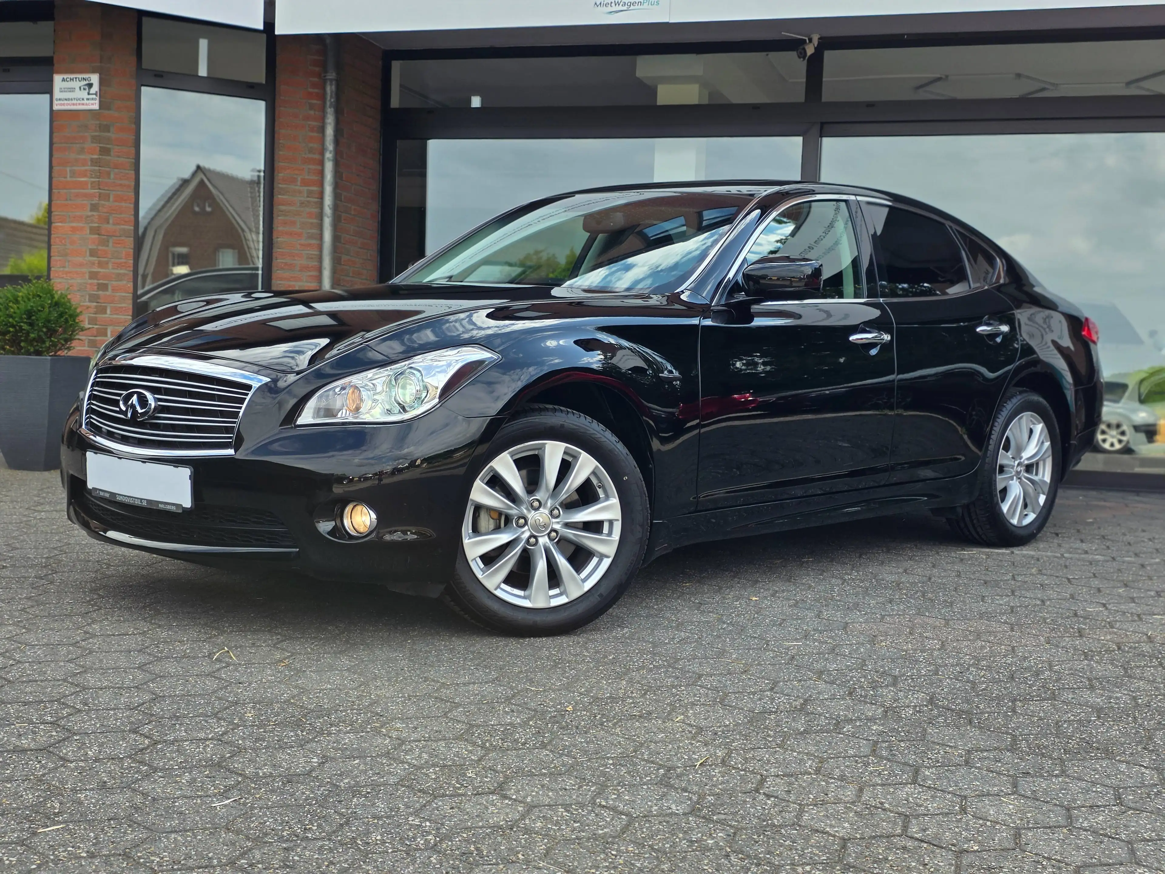 Infiniti M37 M37 GT — photo 4