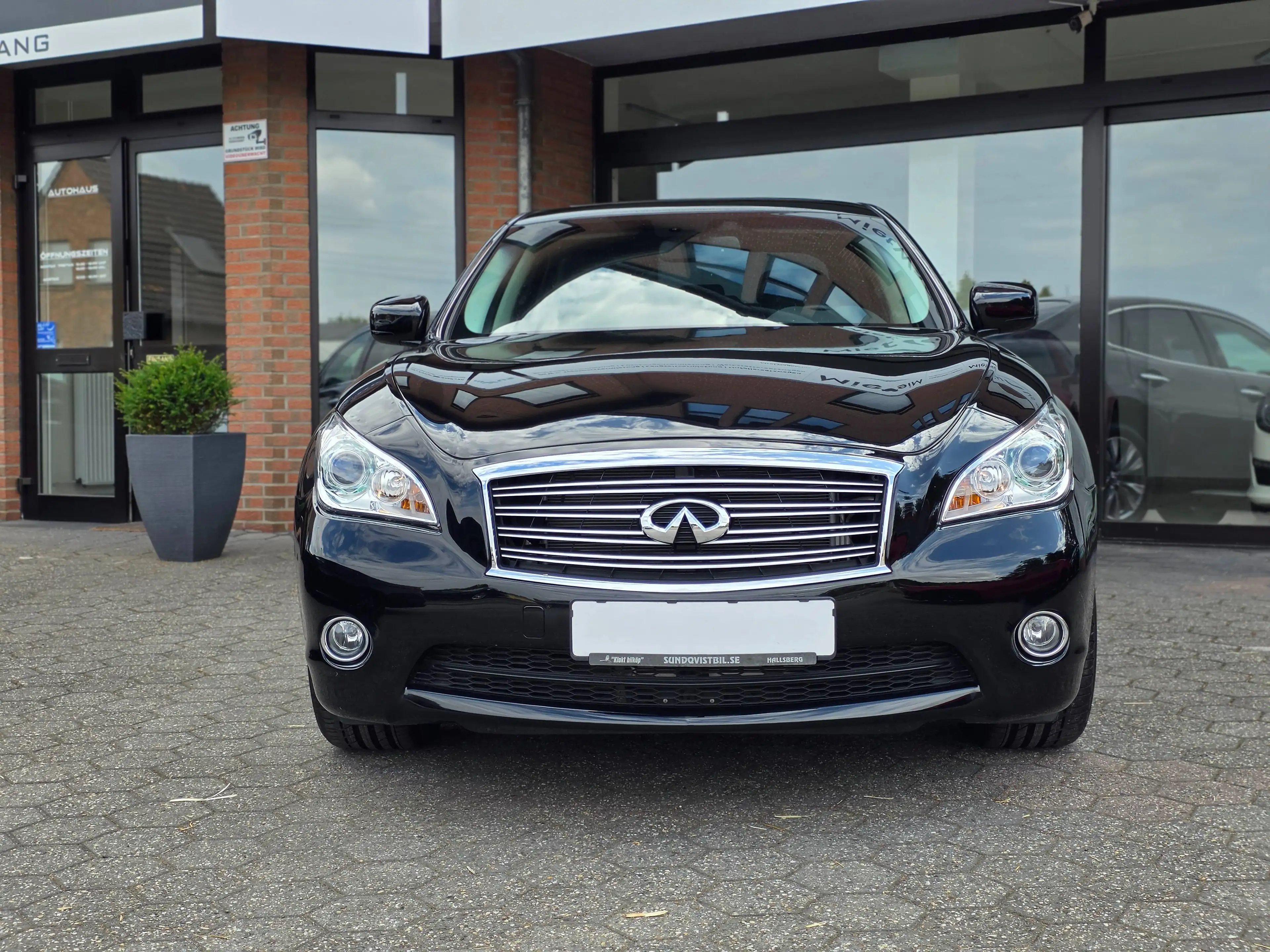 Infiniti M37 M37 GT — photo 2