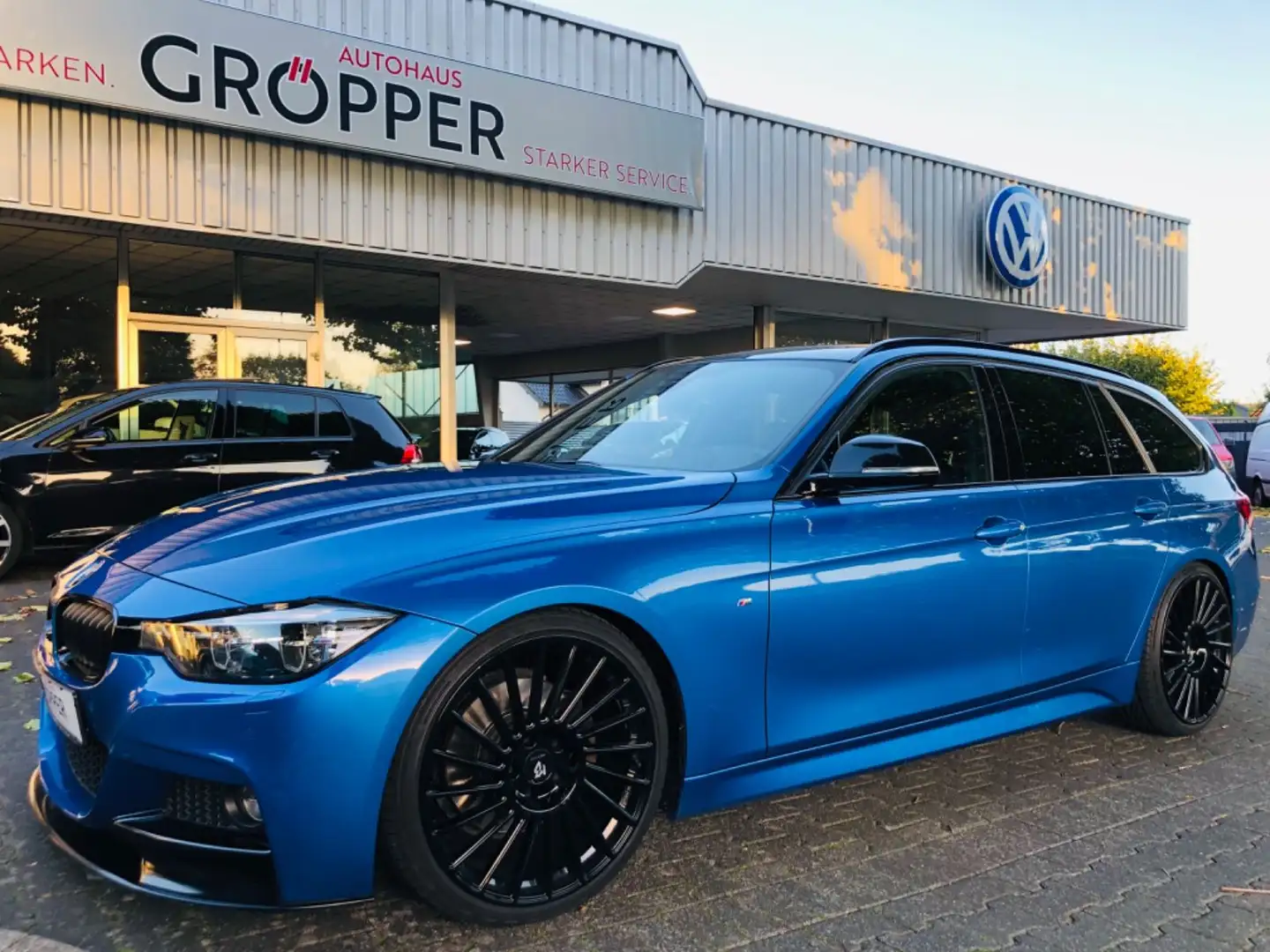 BMW 330 d M Sport Shadow Azul - 1