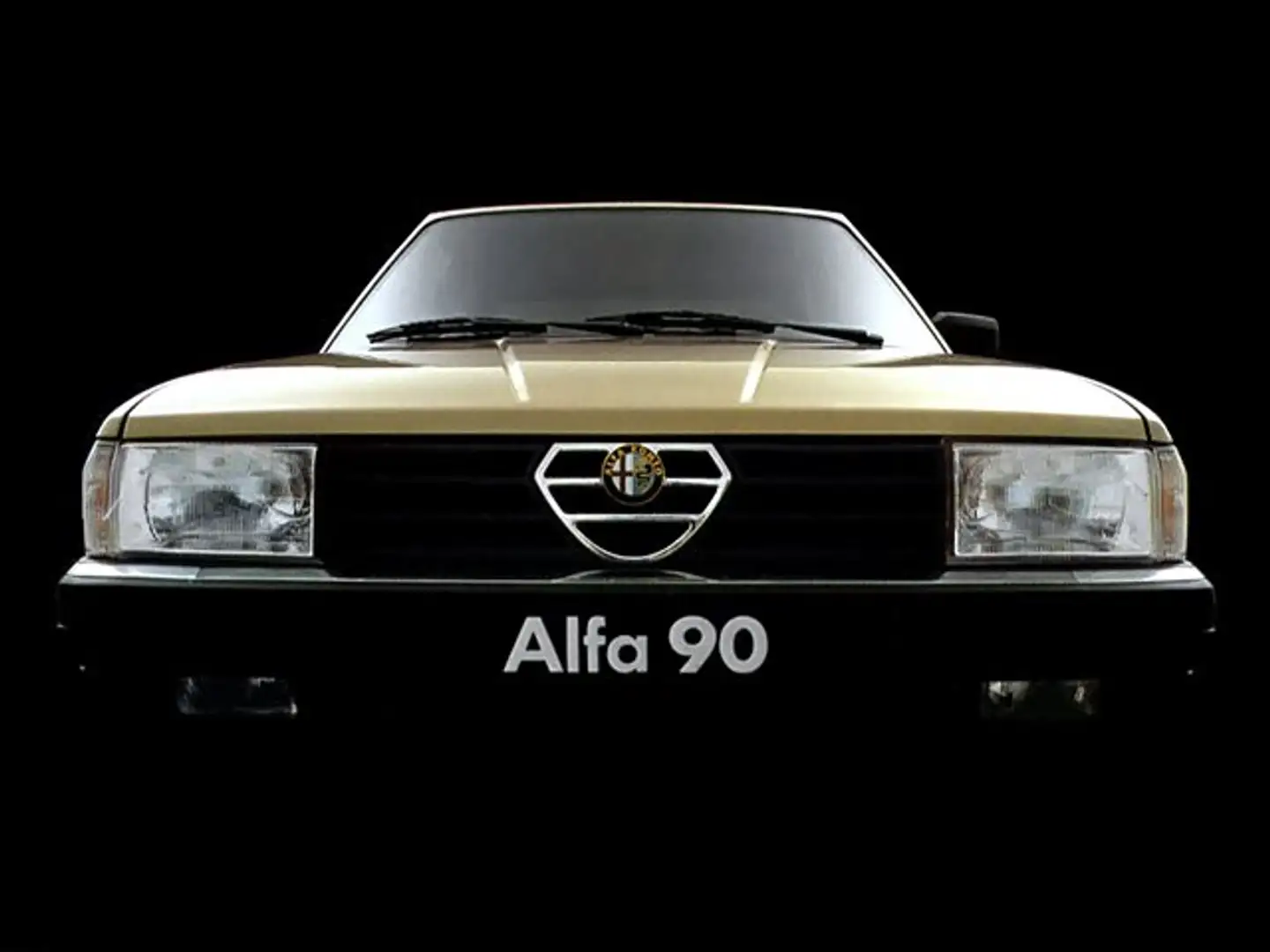 Alfa Romeo 90 Alfa 90 2.0 Iniezione Gold - 1