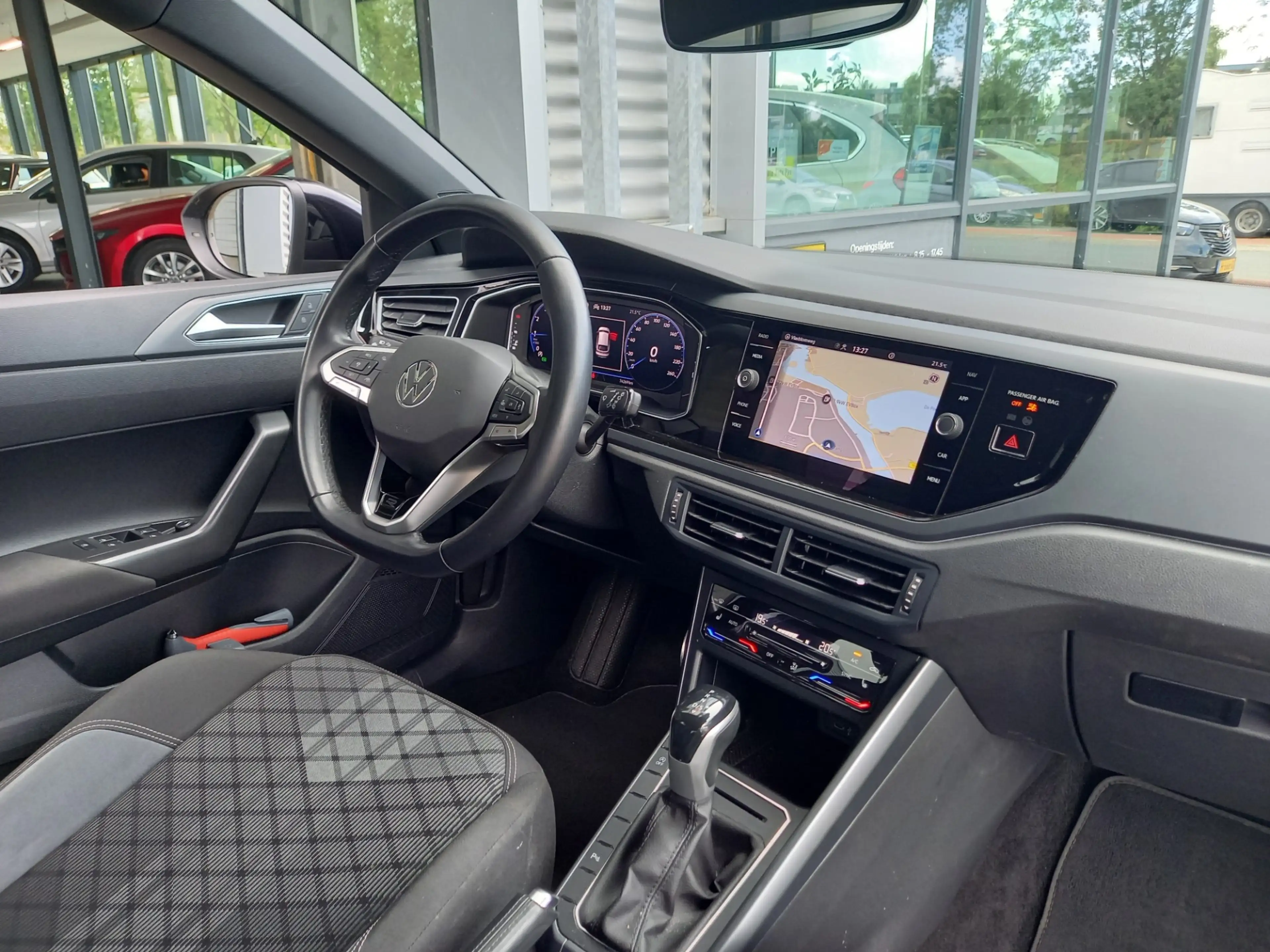 Volkswagen Taigo 1.0 TSI R-Line DSG - CAMERA - PDC V/A - STOELVERW — photo 14