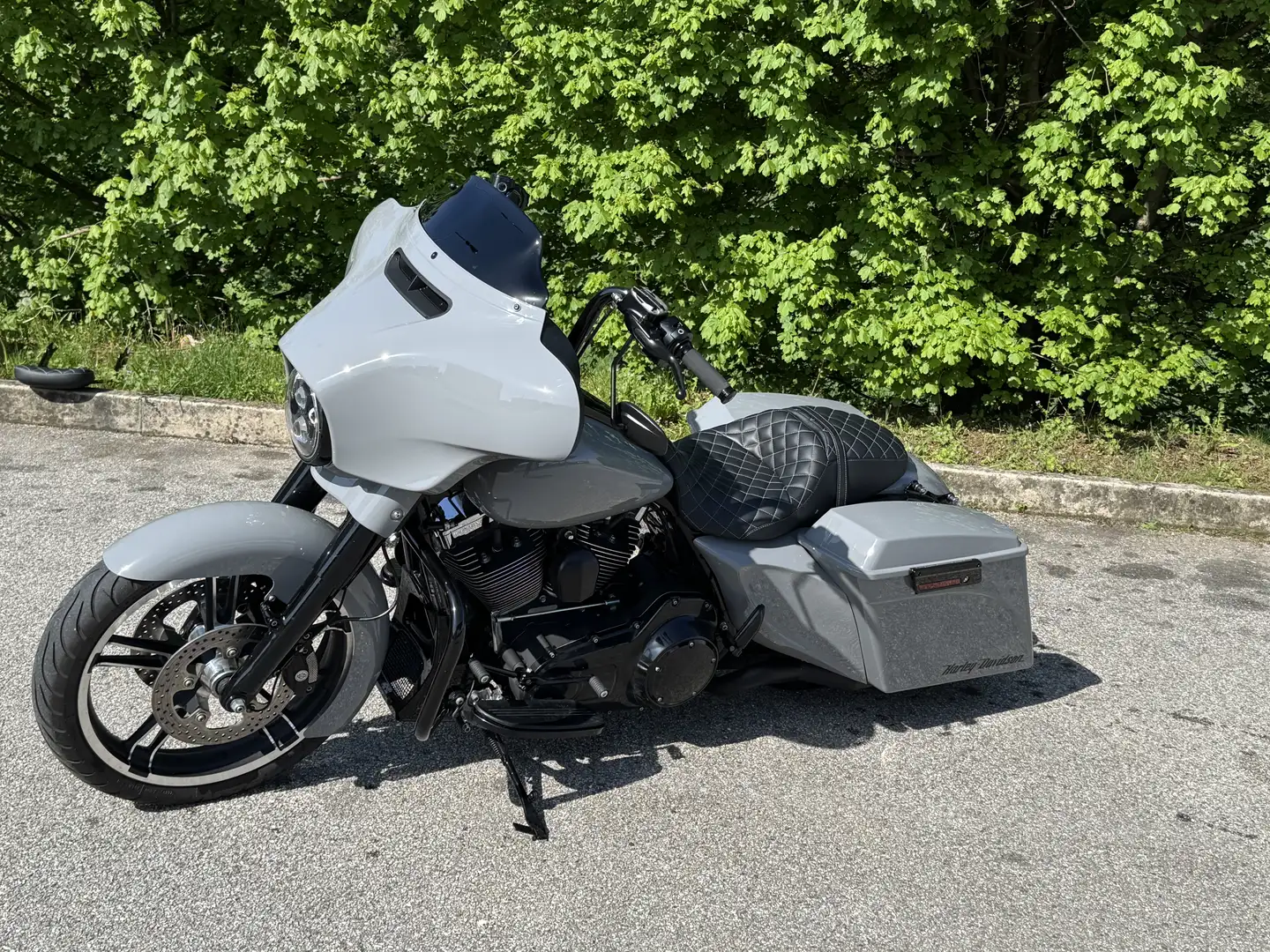 Harley-Davidson Street Glide - 2