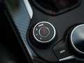 Alfa Romeo Giulia 2.9 V6 Quadrifoglio | Manual | 2e eigenaar | Harma Red - thumbnail 36