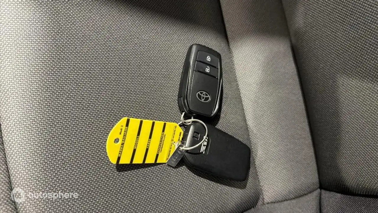 Toyota Yaris Yaris — photo 16