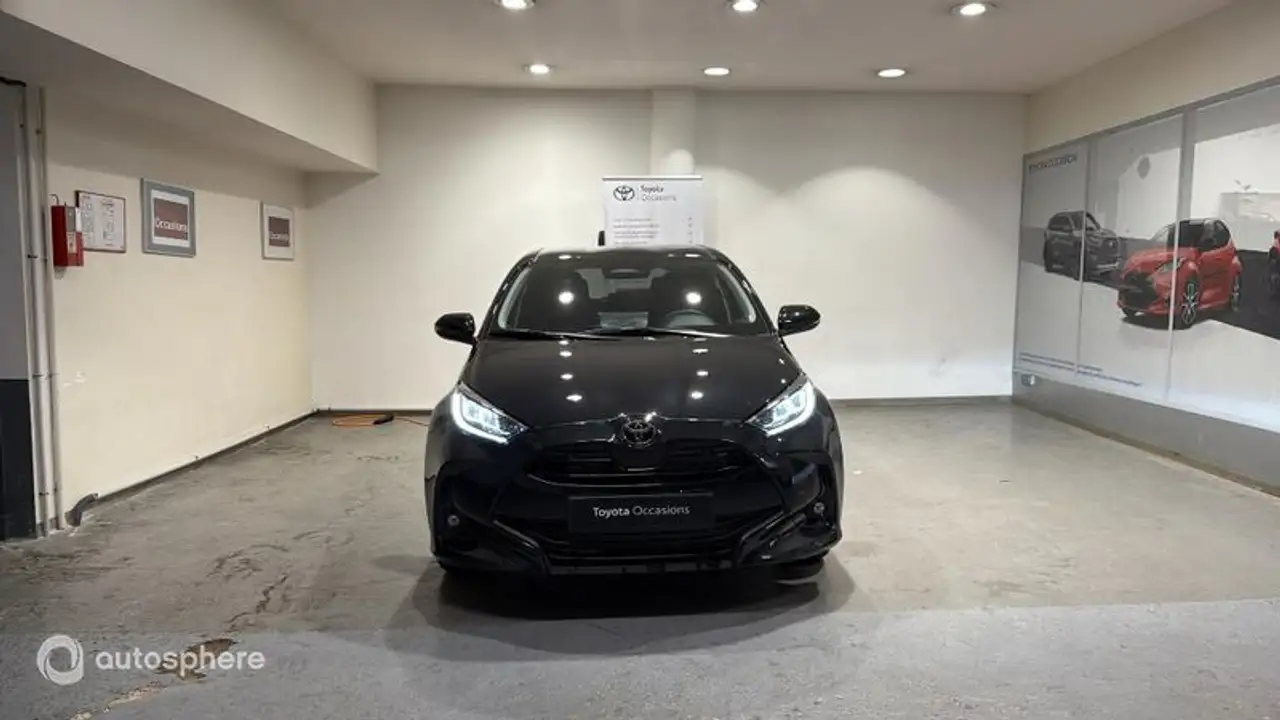 Toyota Yaris Yaris — photo 2