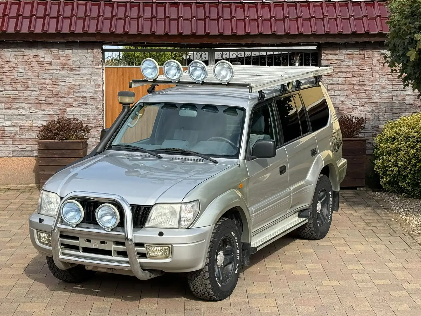 Toyota Land Cruiser D-4D KJ95 Special *Tüv Neu* Stříbrná - 1