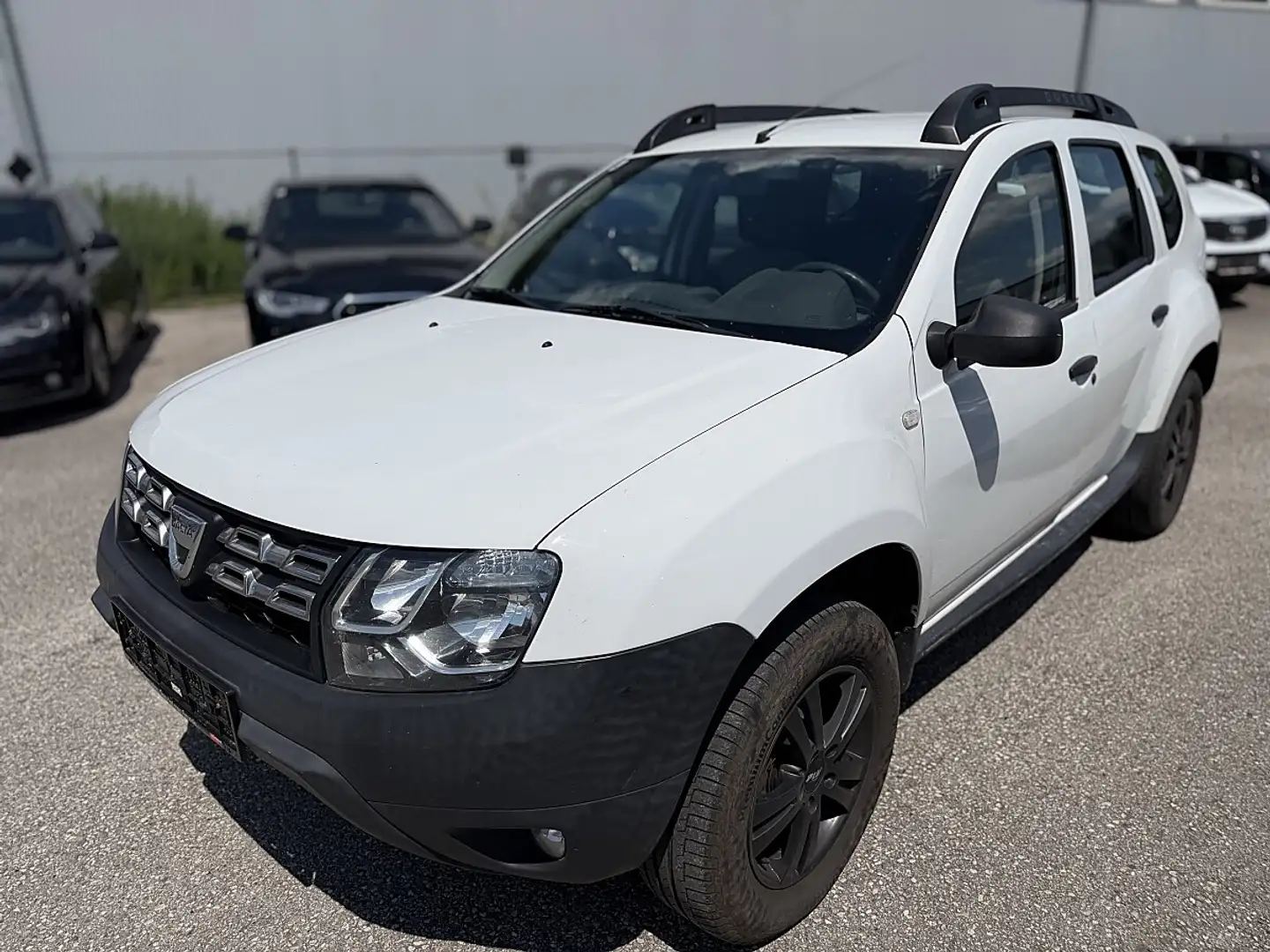 Dacia Duster Weiß - 1