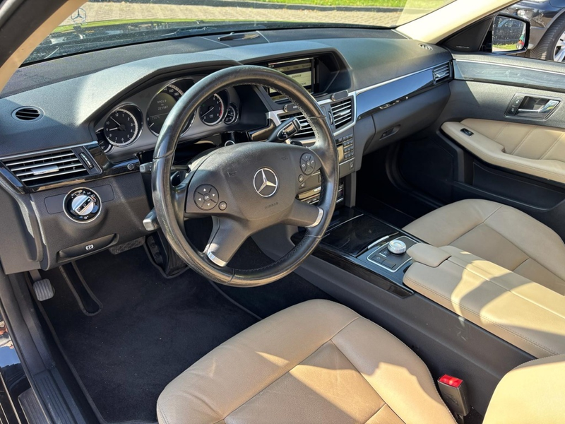 Mercedes-Benz E 350 E350 CGi V6 Benzine Avantgarde Panoramadak 2009 — photo 13