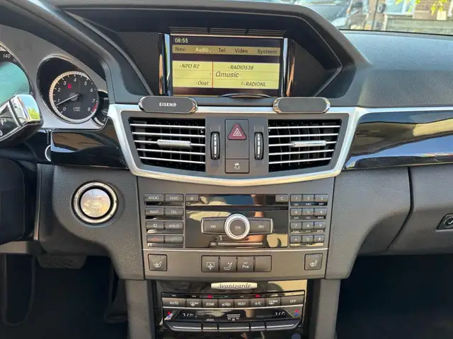 Mercedes-Benz E-Class view 15