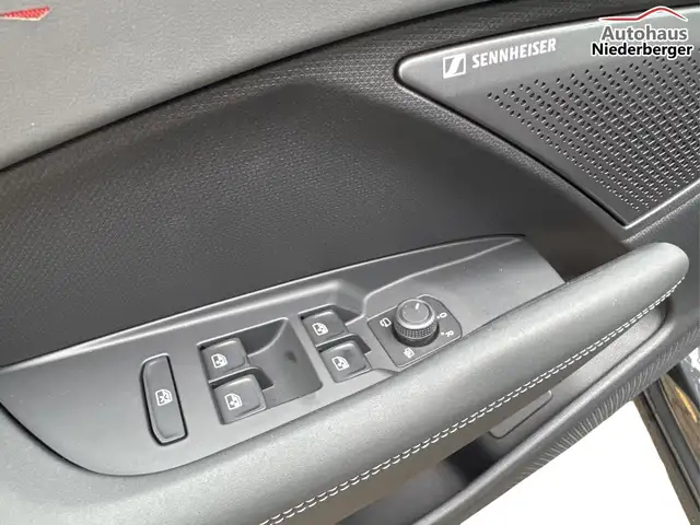 CUPRA Terramar VZ 4Drive PANO+NAVI+SENNHEISER+MATRIX+MEMORY+HU... Ansicht 19