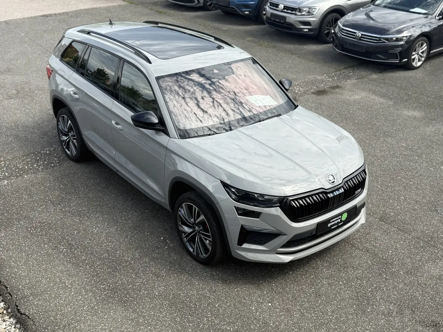 Skoda Kodiaq RS 2.0 TSI AHK LED PANO KAMERA ACC Gris - 1