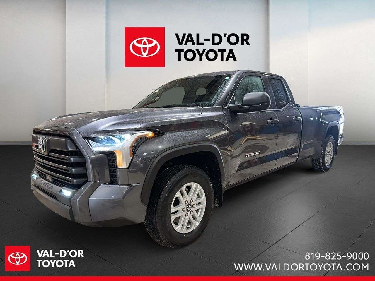 2026 Toyota Tundra SR5 Double Cab 4x4 caisse longue DOUBLE CAB 8