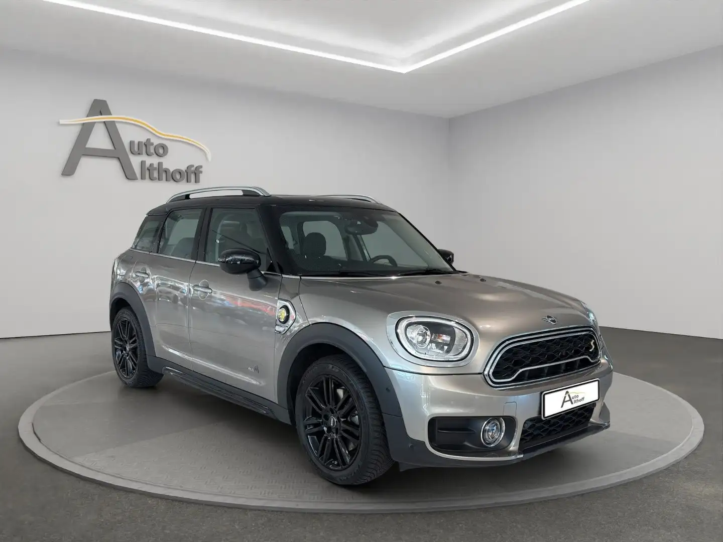 MINI Cooper SE Countryman Countryman SE ALL4 2.HD APPLE LED PANO PARK NAVI Argintiu - 1