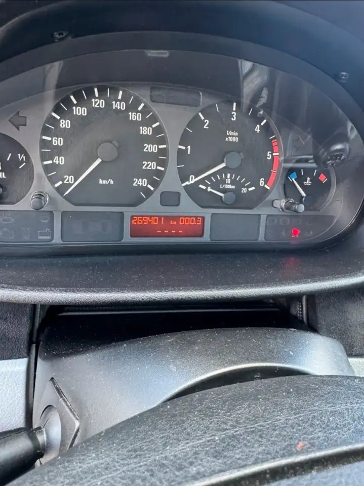 BMW 320d, foto 5
