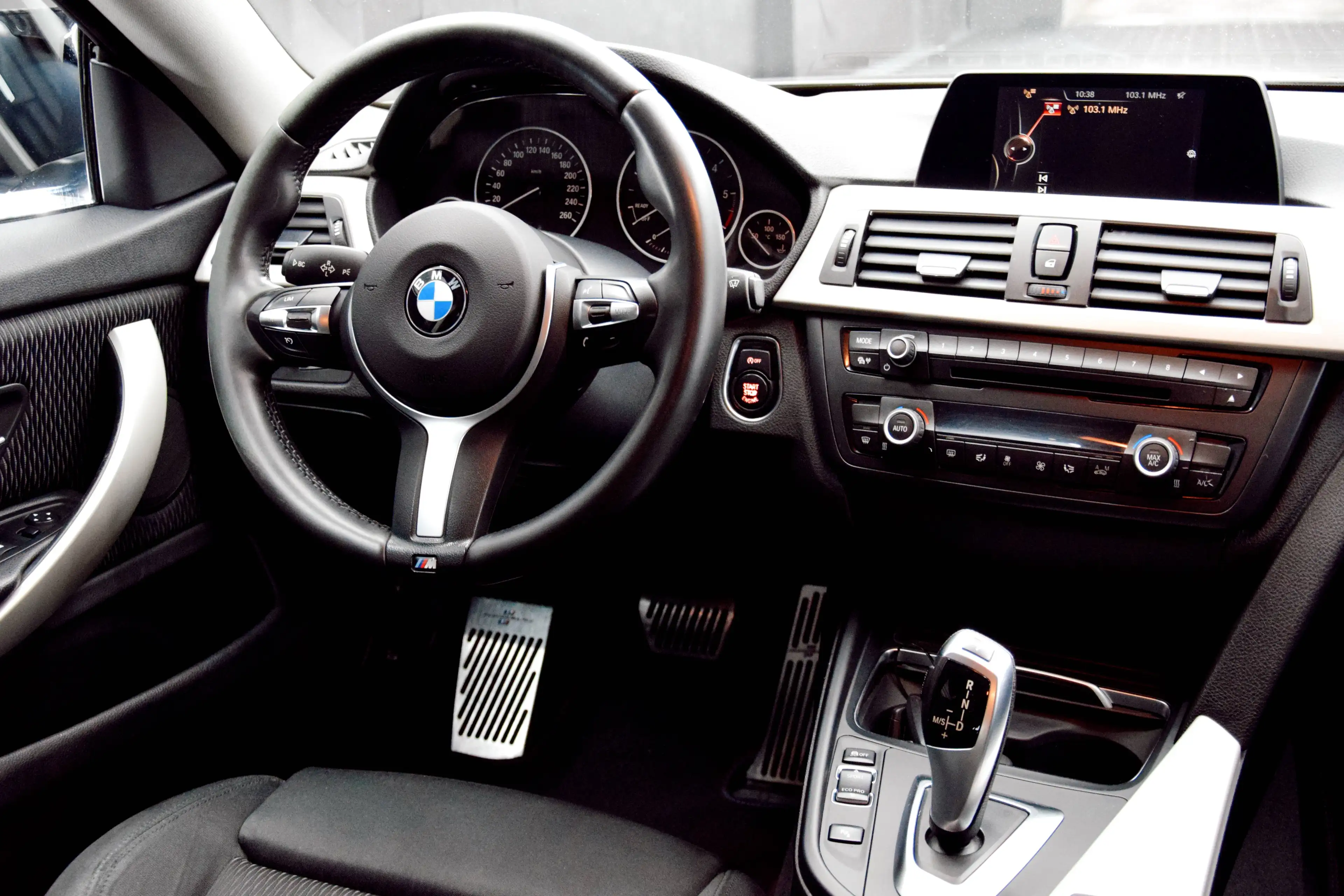 BMW 418 Gran Coupé 418 dA — photo 15