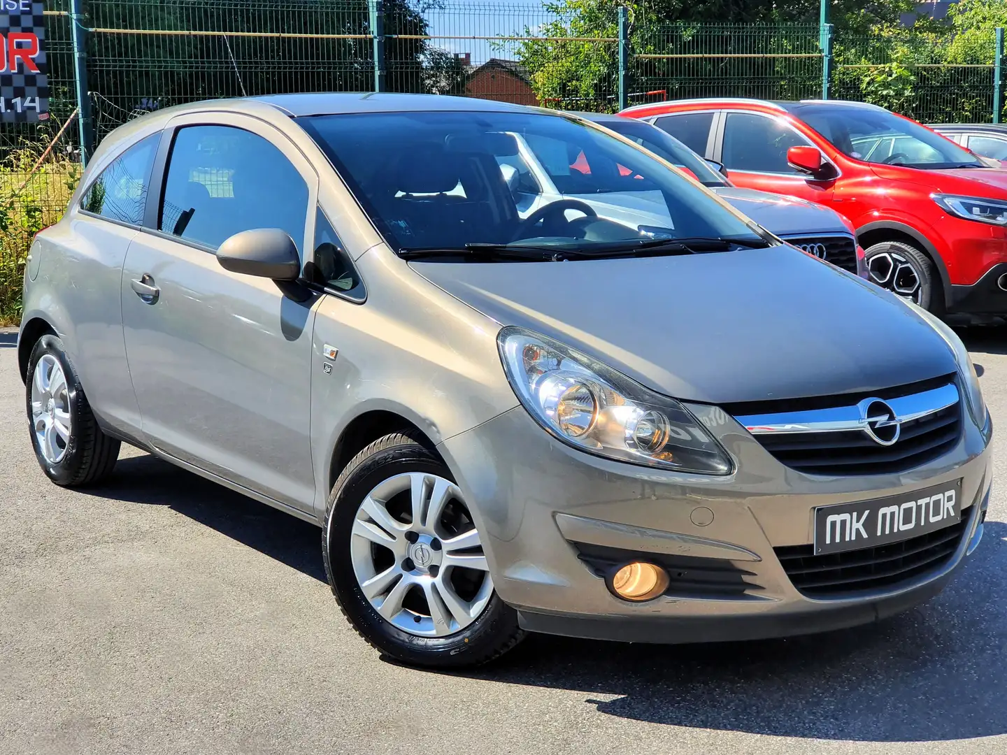 Opel Corsa 🟢1.2 ESSENCE 86 CV - 1ER PROPRI - CRUISE- AIRCO Argent - 2